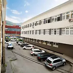Old Town Scharajevo - Free Parking